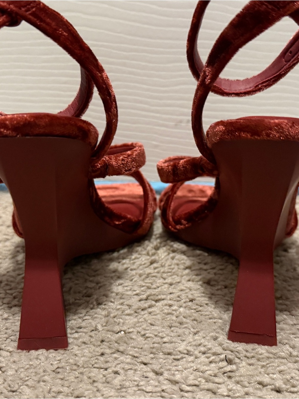 Gianni Bini Burgundy Velvet Strappy Wedge Sandals - Picture 2 of 3